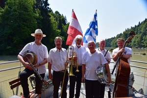 Live Brauen & Riverboat-Shuffle